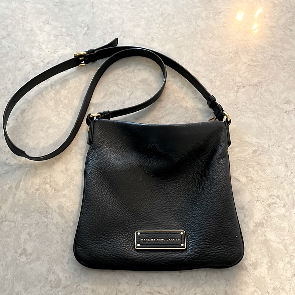 Marc jacobs leather crossbody